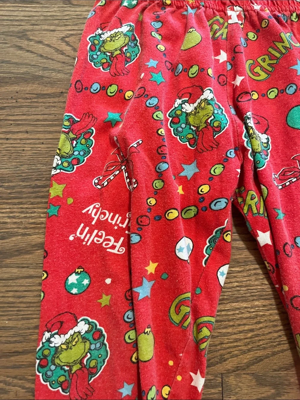 Grinch PJs size 3/4 years GUC
